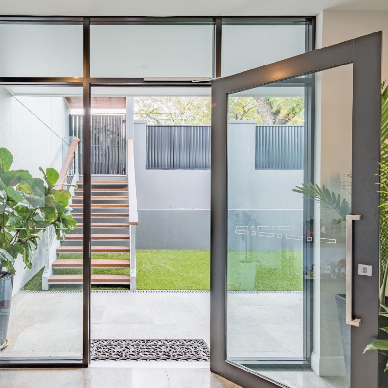 HINGED DOORS